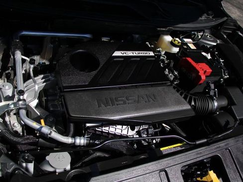 Certified 2024 Nissan Rogue SV AWD/4WD image 35