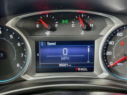 Used 2022 Chevrolet Equinox LT FWD image 26