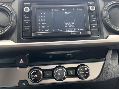 Used 2017 Toyota Tacoma SR5 w/ Tow Package image 35