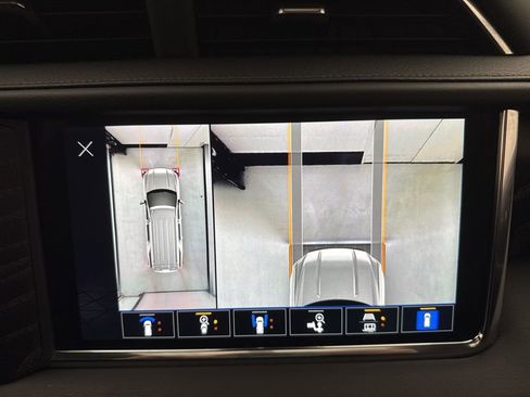 Used 2023 GMC Yukon Denali image 42