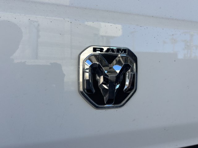 Used 2025 RAM ProMaster 2500 w/ Convenience Group FWD image 10