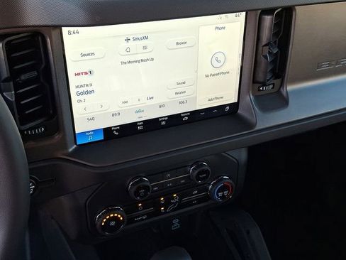 New 2025 Ford Bronco Badlands image 8