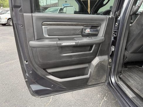 Used 2015 RAM 1500 Limited AWD/4WD image 23