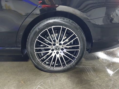 Certified 2025 Mercedes-Benz C 300 Sedan image 35