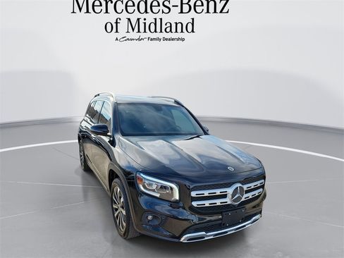 Certified 2021 Mercedes-Benz GLB 250 image 1