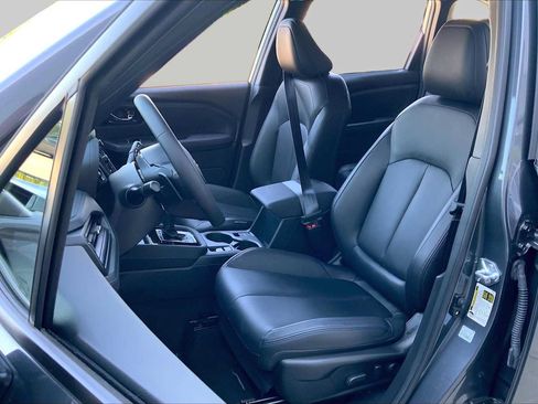 Certified 2025 Subaru Forester Limited AWD/4WD image 9