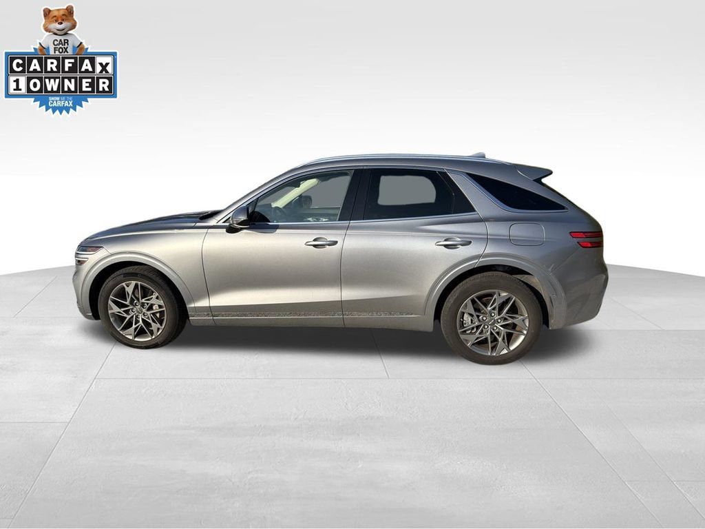 Used 2025 Genesis GV70 2.5T AWD/4WD image 7