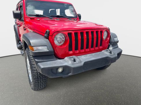 Used 2018 Jeep Wrangler Unlimited Sport S AWD/4WD image 8