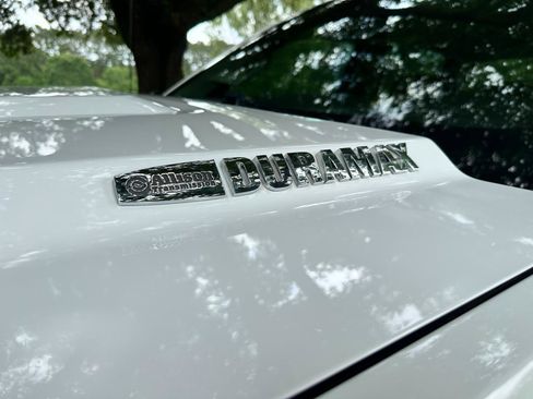Used 2018 GMC Sierra 2500 SLT w/ Duramax Plus Package AWD/4WD image 43