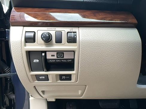 Used 2013 Subaru Legacy 2.5i Limited image 14