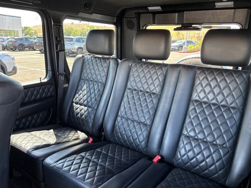 Used 2015 Mercedes-Benz G 63 AMG 4MATIC image 16