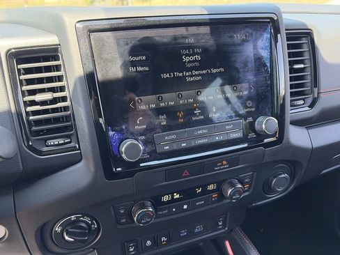 Used 2022 Nissan Frontier PRO-4X AWD/4WD image 23