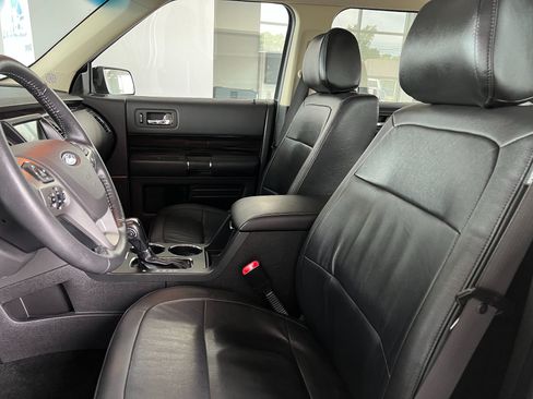 Used 2016 Ford Flex SEL w/ Equipment Group 202A AWD/4WD image 11