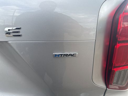 Used 2024 Hyundai Palisade Limited AWD/4WD image 7