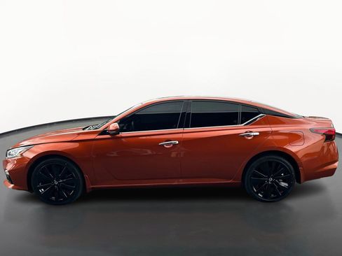 Used 2019 Nissan Altima 2.5 Platinum AWD/4WD image 6