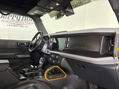 Used 2023 Ford Bronco Badlands AWD/4WD image 31