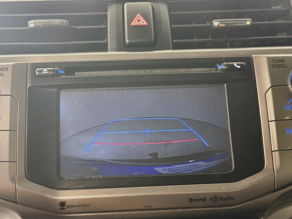 Used 2018 Toyota 4Runner SR5 AWD/4WD image 15