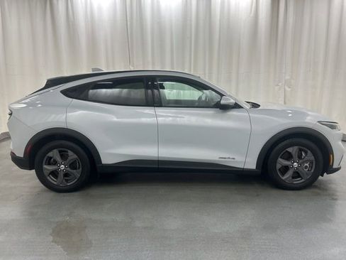 Used 2021 Ford Mustang Mach-E Select image 7