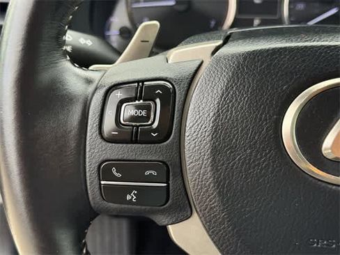 Used 2018 Lexus IS 300 image 38