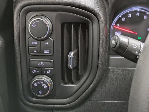 Used 2024 Chevrolet Silverado 1500 Custom AWD/4WD image 29
