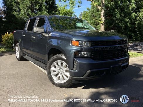 Used 2019 Chevrolet Silverado 1500 Custom w/ Custom Value Package AWD/4WD image 1