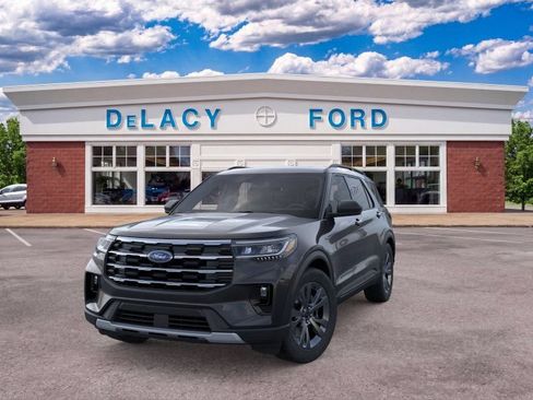 New 2026 Ford Explorer Active w/ Active Comfort Package AWD/4WD image 3