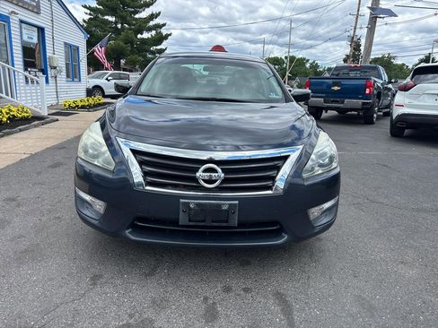 Used 2013 Nissan Altima 2.5 SV FWD image 10