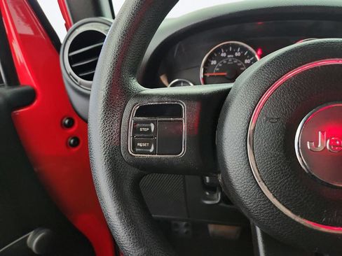 Used 2015 Jeep Wrangler Sport AWD/4WD image 15