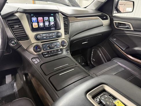 Used 2018 GMC Yukon XL Denali w/ Denali Ultimate Package AWD/4WD image 22