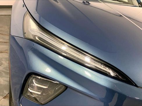 Used 2025 Buick Enclave Preferred image 27