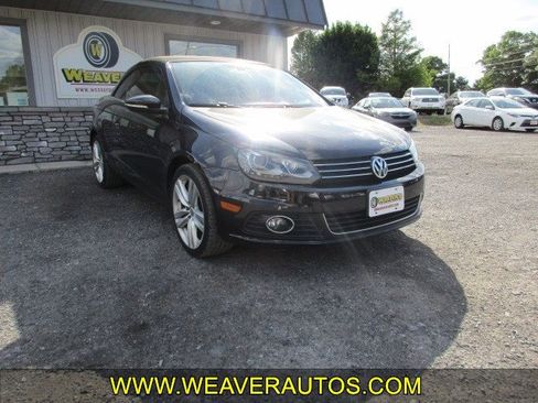 Used 2015 Volkswagen Eos Executive FWD image 1