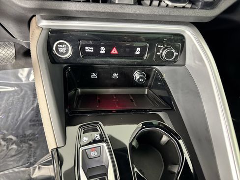 Used 2025 Audi Q5 Premium Plus w/ Premium Plus AWD/4WD image 9