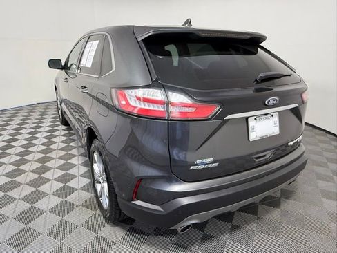 Used 2019 Ford Edge Titanium w/ Equipment Group 301A FWD image 4