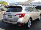Used 2019 Subaru Outback 2.5i Premium w/ Popular Package #2 image 3