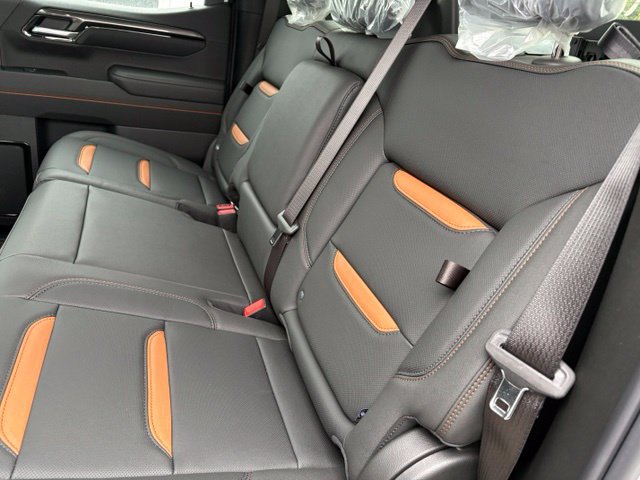New 2026 GMC Sierra 1500 AT4 w/ AT4 Premium Package AWD/4WD image 5