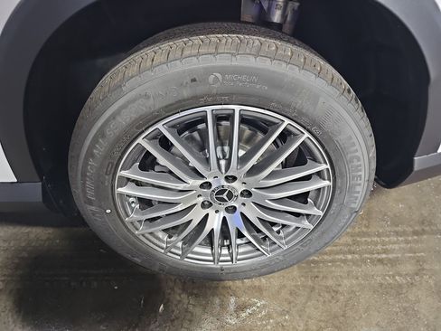 New 2026 Mercedes-Benz GLC 300 image 35