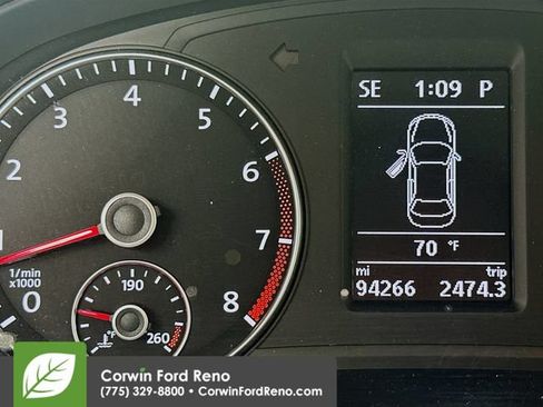 Used 2013 Volkswagen Passat 2.5 SE FWD image 12
