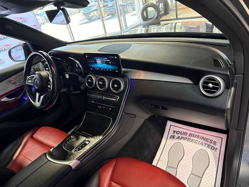 Used 2021 Mercedes-Benz GLC 300 4MATIC w/ AMG Line image 53
