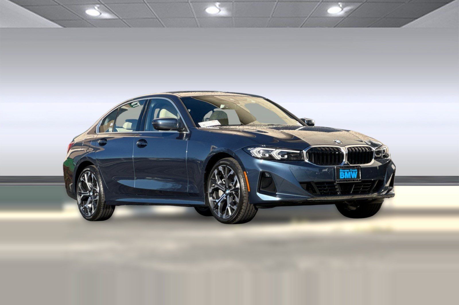 Used 2026 BMW 330i Sedan w/ Premium Package RWD image 7