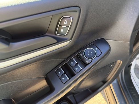 Used 2021 Ford Escape S image 11