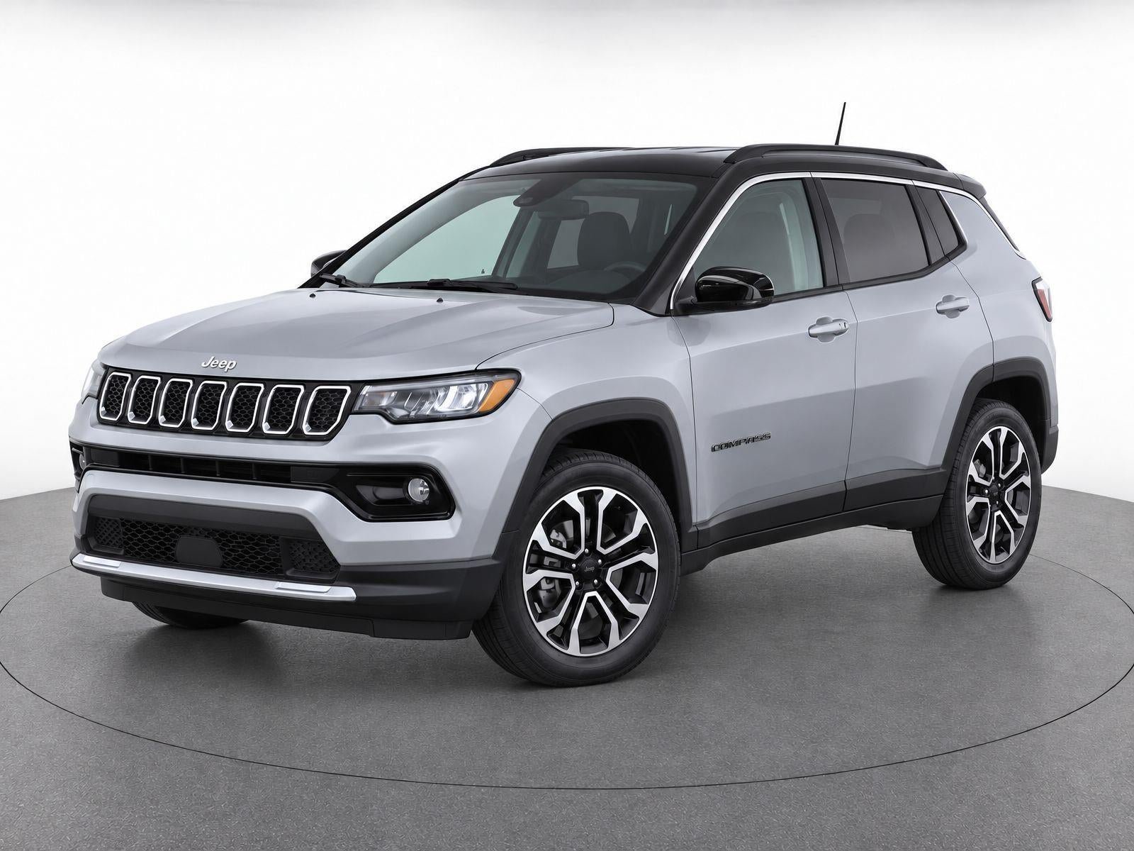 Used 2023 Jeep Compass Limited AWD/4WD image 5