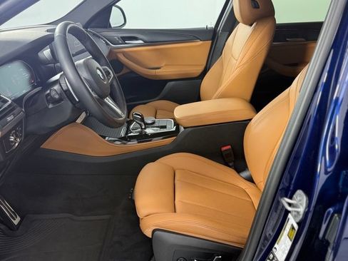 Used 2024 BMW X4 xDrive30i w/ Premium Package AWD/4WD image 16