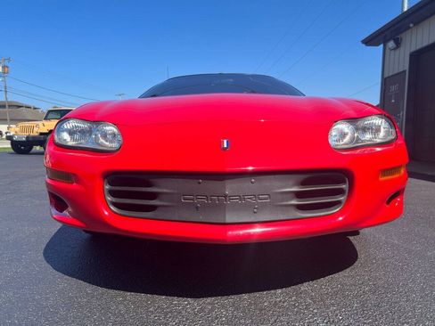 Used 2002 Chevrolet Camaro Z28 w/ Preferred Equipment Group 2 RWD image 23