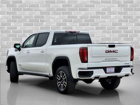 New 2026 GMC Sierra 1500 AT4 w/ AT4 Premium Package AWD/4WD image 4