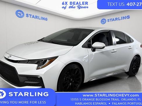 Used 2022 Toyota Corolla SE FWD image 1