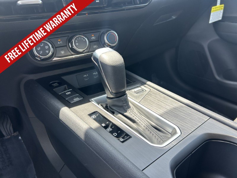 New 2026 Nissan Kicks S FWD image 21