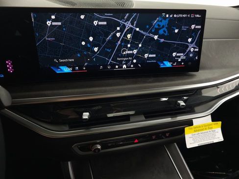 Used 2026 BMW X5 xDrive50e w/ Climate Comfort Package image 20