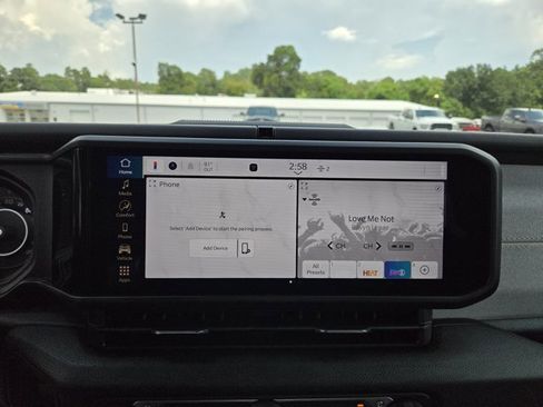 New 2025 Jeep Gladiator Sport image 16