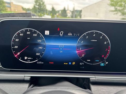 New 2026 Mercedes-Benz GLS 580 4MATIC image 23