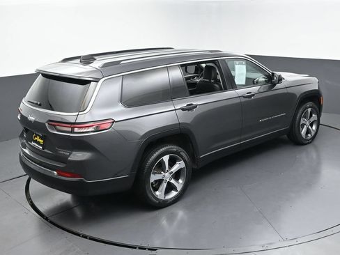 Used 2023 Jeep Grand Cherokee L Limited AWD/4WD image 42
